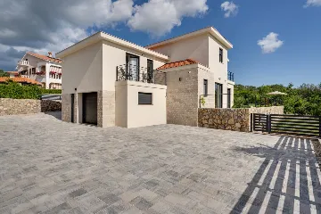 House in Sveti Vid for 8 guests with sea view pool