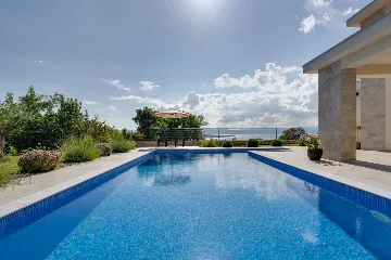 House in Sveti Vid for 8 guests with sea view pool