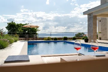 House in Sveti Vid for 8 guests with sea view pool