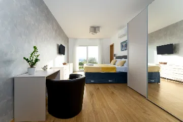 House in Sveti Vid for 8 guests with sea view pool