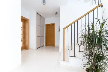 House in Sveti Vid for 8 guests with sea view pool