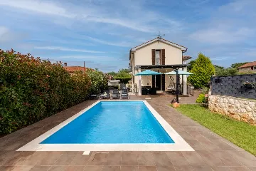 Romantic Villa with Private Pool in Dobrinj