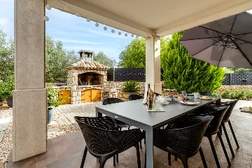 Romantic Villa with Private Pool in Dobrinj