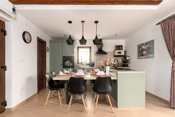 Romantic Villa with Private Pool in Dobrinj