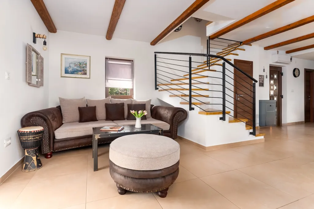 Romantic Villa with Private Pool in Dobrinj
