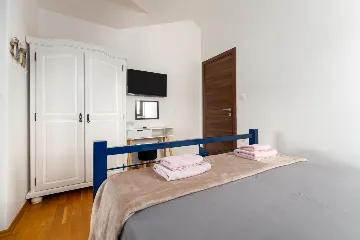 Romantic Villa with Private Pool in Dobrinj