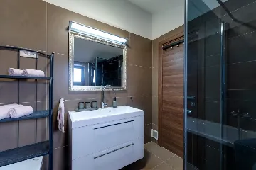 Romantic Villa with Private Pool in Dobrinj