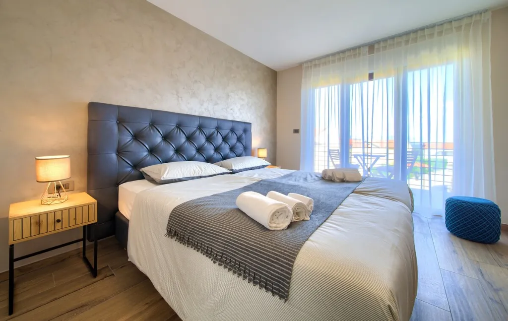 Modern 3-Bedroom Villa in Krk for 8 Guests