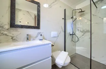 Modern 3-Bedroom Villa in Krk for 8 Guests