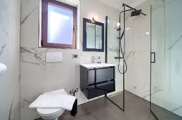 Modern 3-Bedroom Villa in Krk for 8 Guests