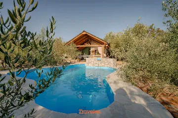 Punat House with Pool, 50 m to the Sea