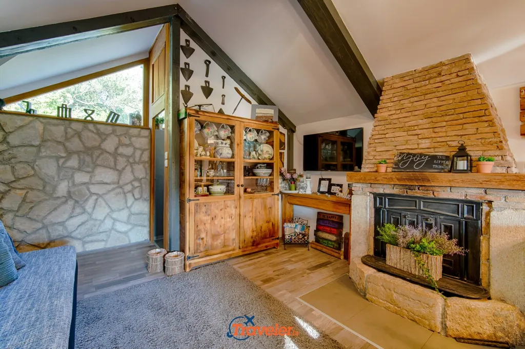 Punat House with Pool, 50 m to the Sea