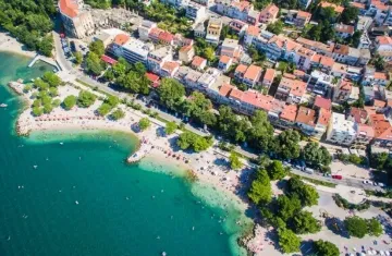 Villa with Pool and Sea View in Crikvenica