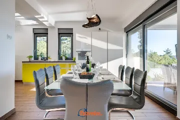 Villa with Pool and Sea View in Crikvenica