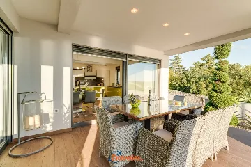 Villa with Pool and Sea View in Crikvenica