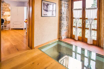 5-Bedroom Villa for 10 in Skrbčići