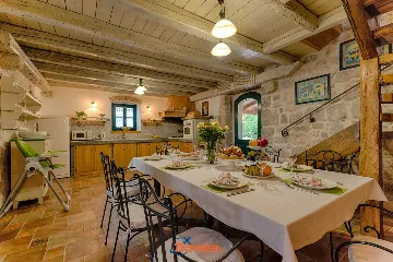 3-Bedroom House in Strilčići with Pool & Sea Views