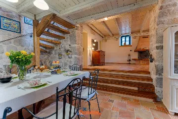 3-Bedroom House in Strilčići with Pool & Sea Views