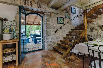 3-Bedroom House in Strilčići with Pool & Sea Views