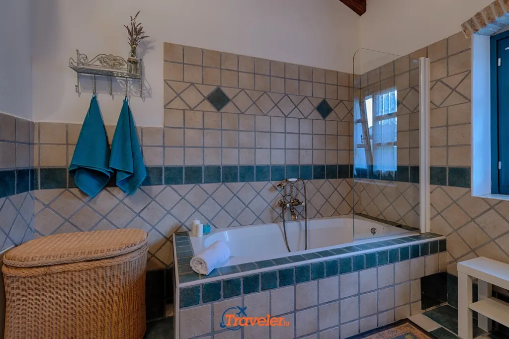 3-Bedroom House in Strilčići with Pool & Sea Views