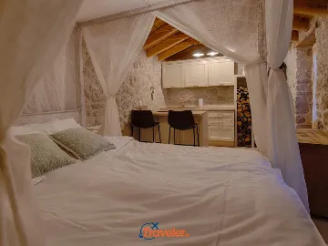 Renovated House with Private Pool in Gabonjin