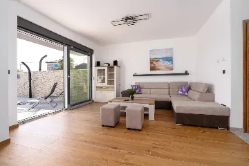 Semi-Detached House in Risika for Up to 6 Guests