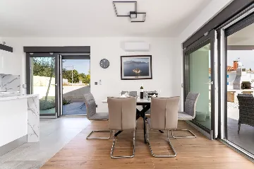 Semi-Detached House in Risika for Up to 6 Guests