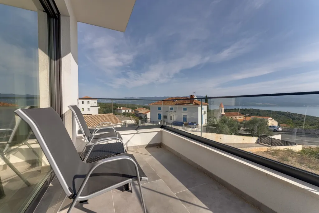 Semi-Detached House in Risika for Up to 6 Guests