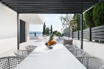 Modern Villa in Dramalj for up to 8 Guests