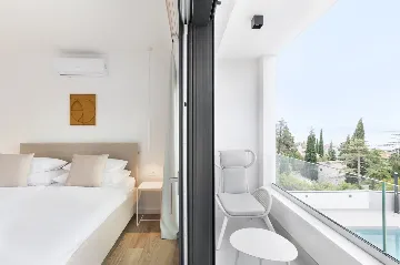 Modern Villa in Dramalj for up to 8 Guests