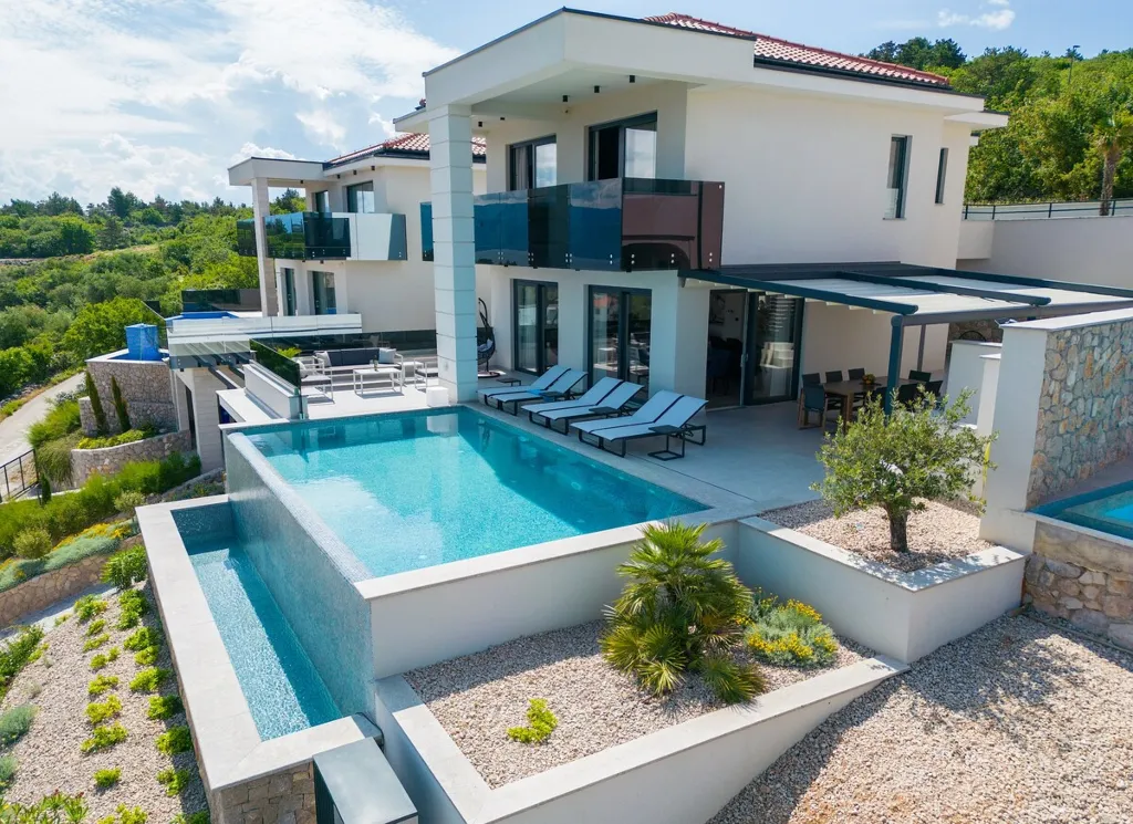 Villa in Vrbnik with Sea-View Infinity Pool