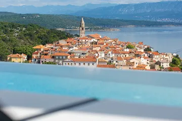 Villa in Vrbnik with Sea-View Infinity Pool