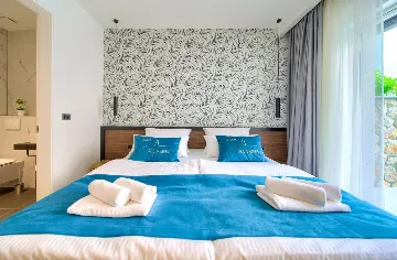 Villa in Vrbnik with Sea-View Infinity Pool