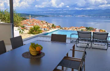 Villa in Vrbnik with Sea-View Infinity Pool