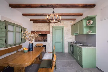 Privlaka 4-Bedroom House with Pool for 8