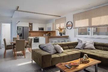 Privlaka 4-Bedroom House with Pool for 8