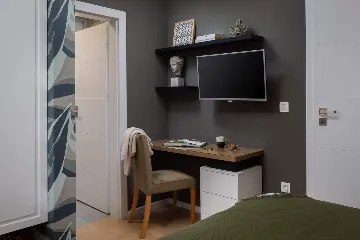 Privlaka 4-Bedroom House with Pool for 8