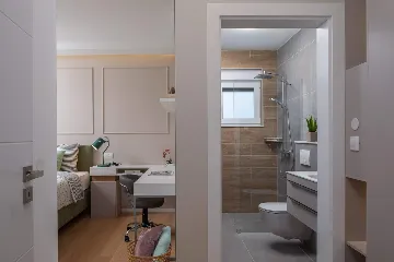 Privlaka 4-Bedroom House with Pool for 8