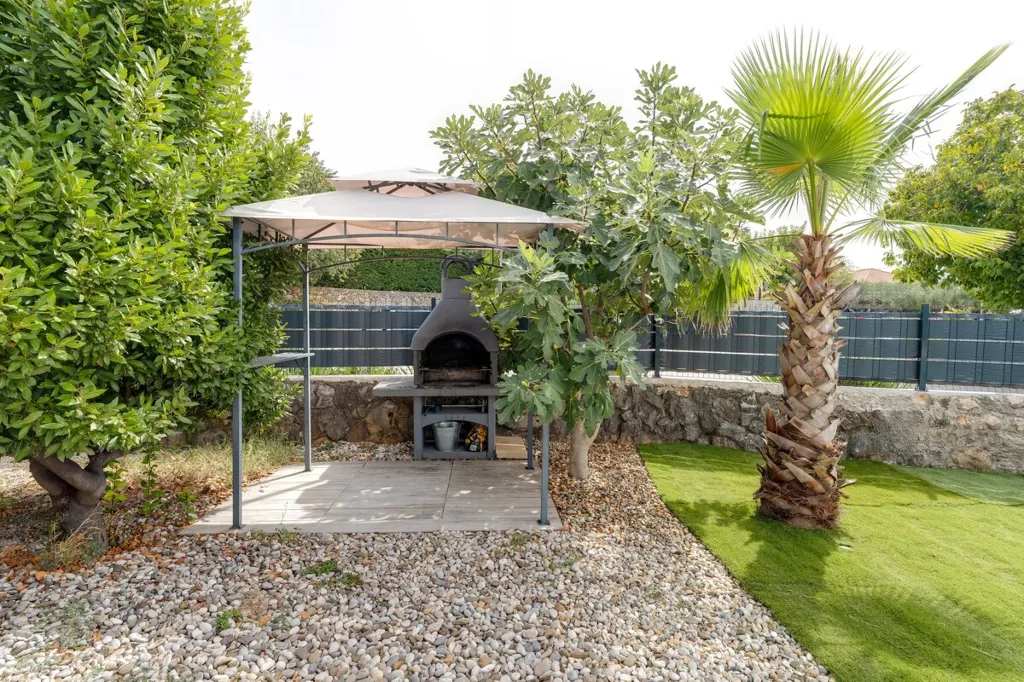 Newly Built Villa with Pool Near Beach in Pinezići