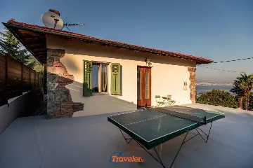 Stone Villa with Pool and Kvarner Bay View, Ičići