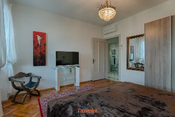 Stone Villa with Pool and Kvarner Bay View, Ičići