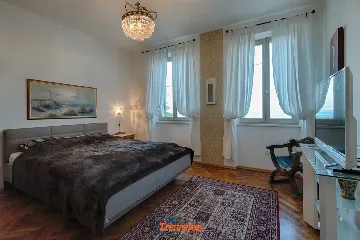 Stone Villa with Pool and Kvarner Bay View, Ičići