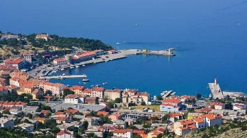 Senj House with Panoramic Sea Views & Heated Pool