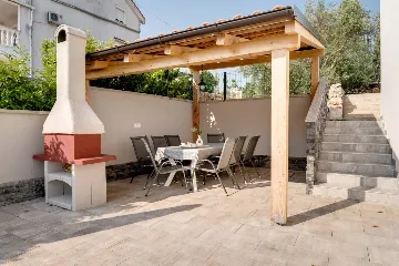 House in Pinezići for up to 10 Guests with Pool