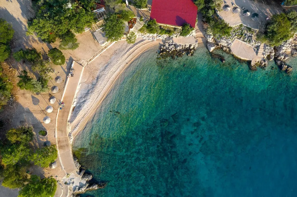 House in Pinezići for up to 10 Guests with Pool