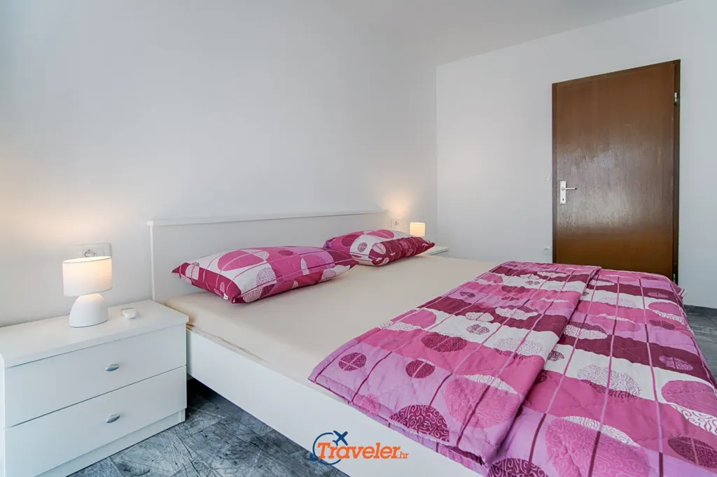 House in Pinezići for up to 10 Guests with Pool