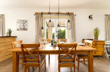 3-Bedroom House with Pool in Garica, Croatia