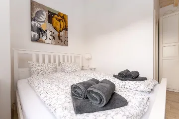 3-Bedroom House with Pool in Garica, Croatia