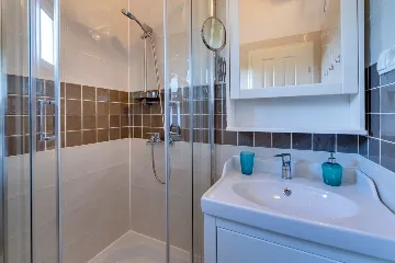 3-Bedroom House with Pool in Garica, Croatia