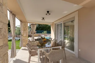 Villa with Pool in Pinezići for Up to 10 Guests